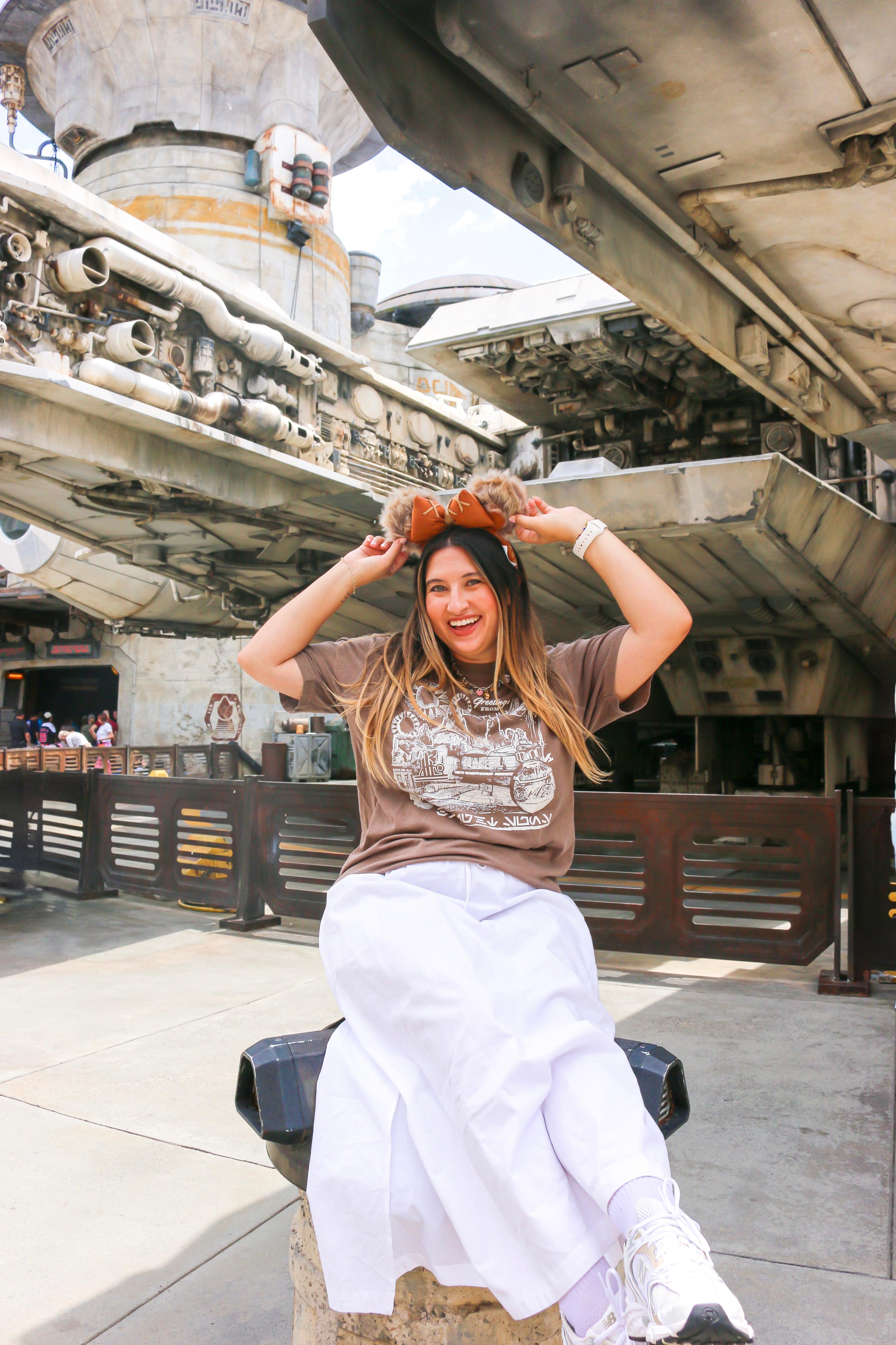 Batuu Tee