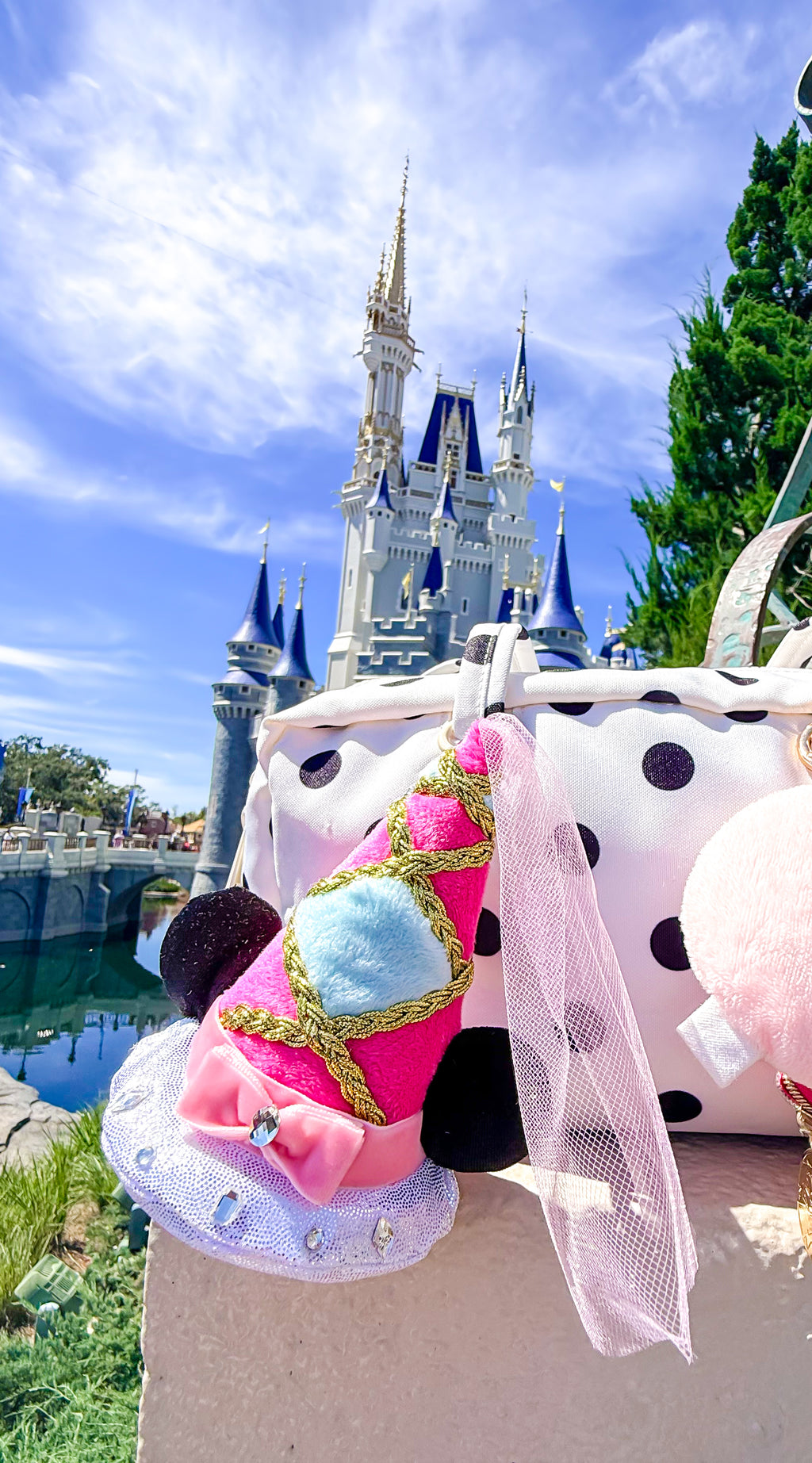 PRE-ORDER Princess Minnie Hat Plush Keychain